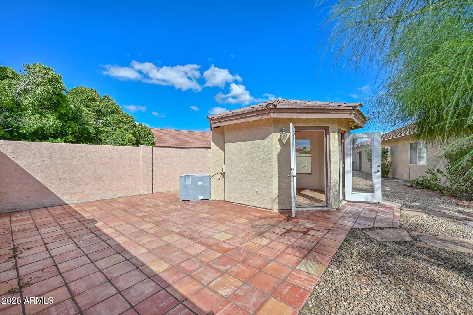 7720 W Foothill Drive
