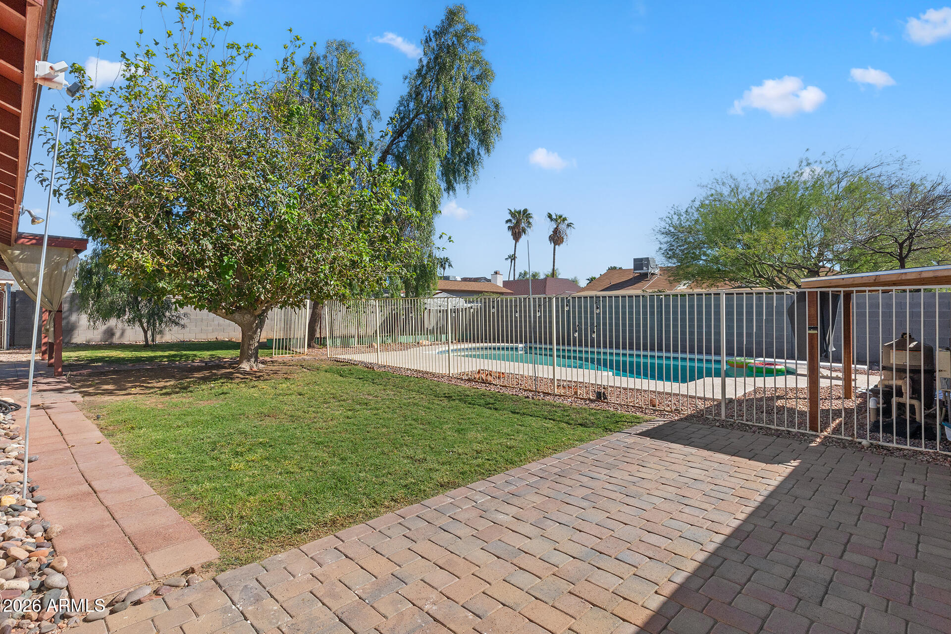 5239 W Voltaire Drive