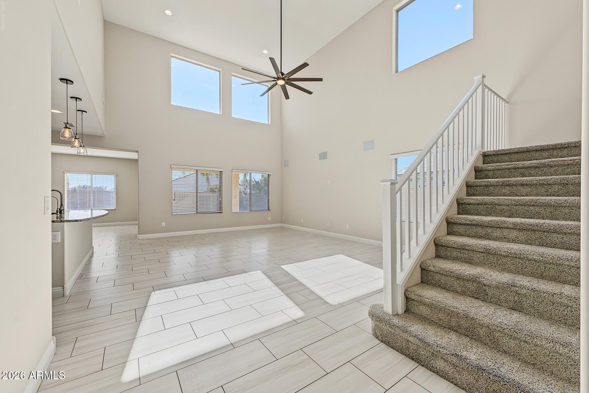 17493 W GAMBIT Trail