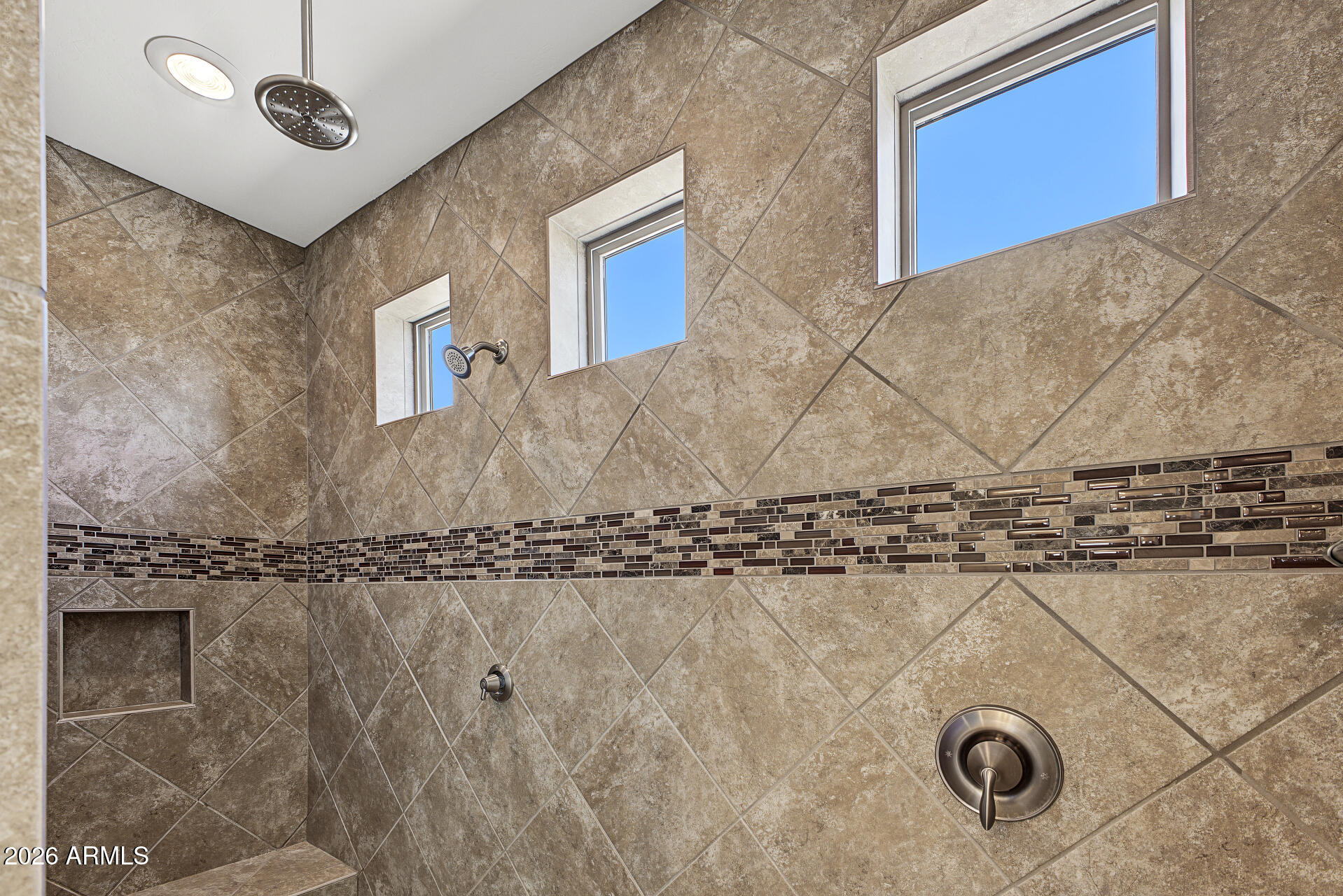 17493 W GAMBIT Trail