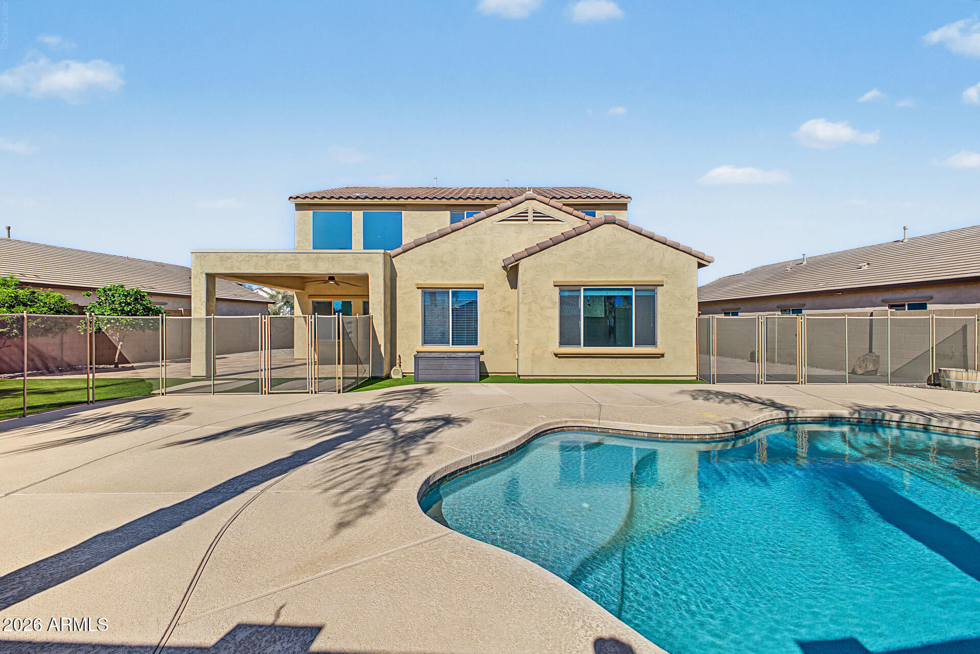17493 W GAMBIT Trail