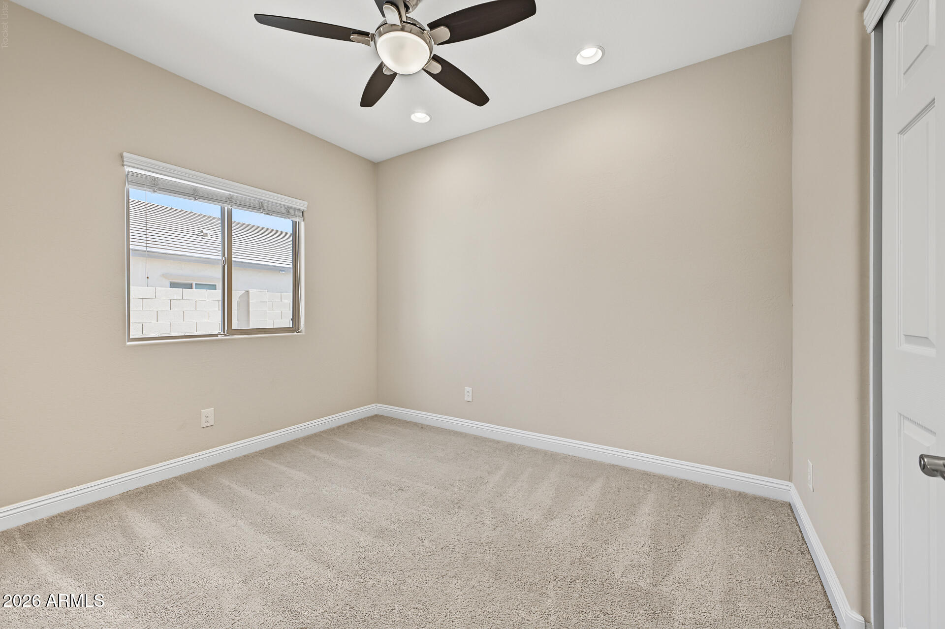 17493 W GAMBIT Trail