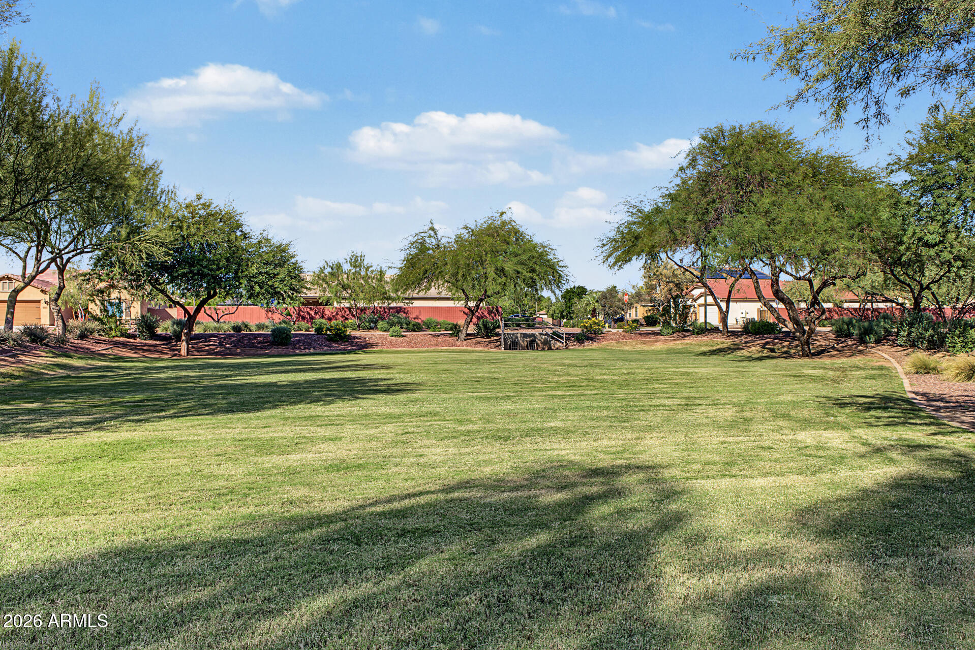17493 W GAMBIT Trail