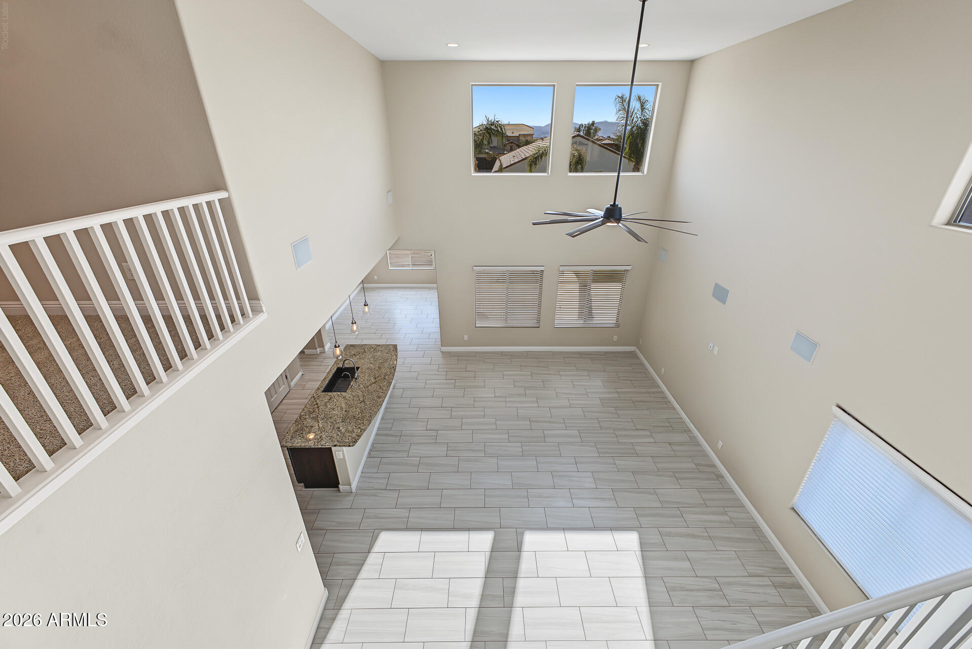 17493 W GAMBIT Trail