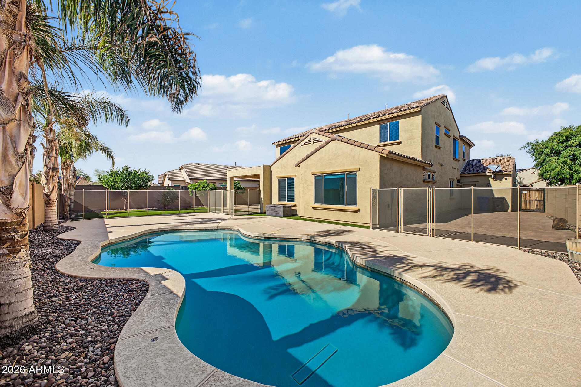 17493 W GAMBIT Trail