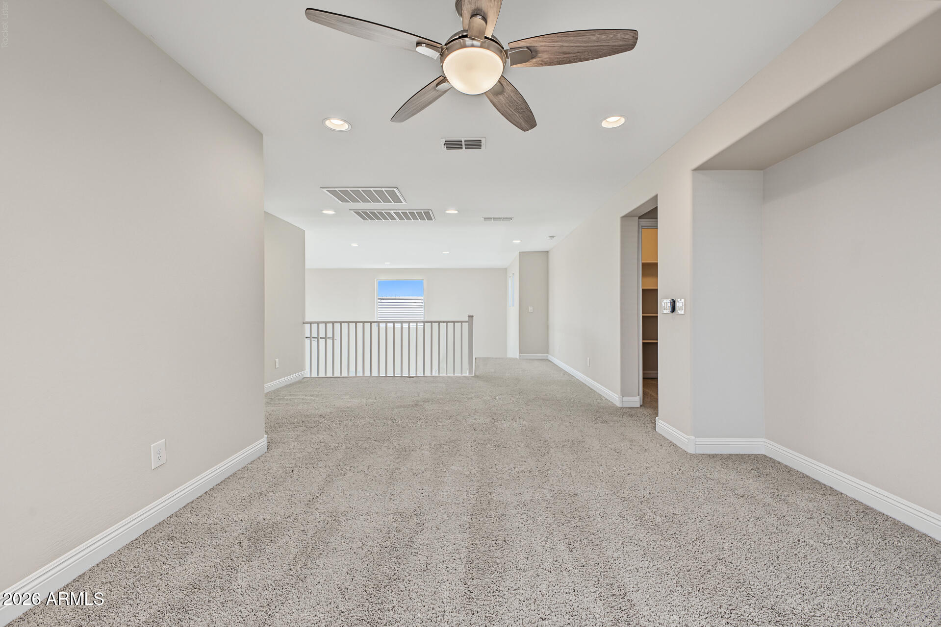 17493 W GAMBIT Trail