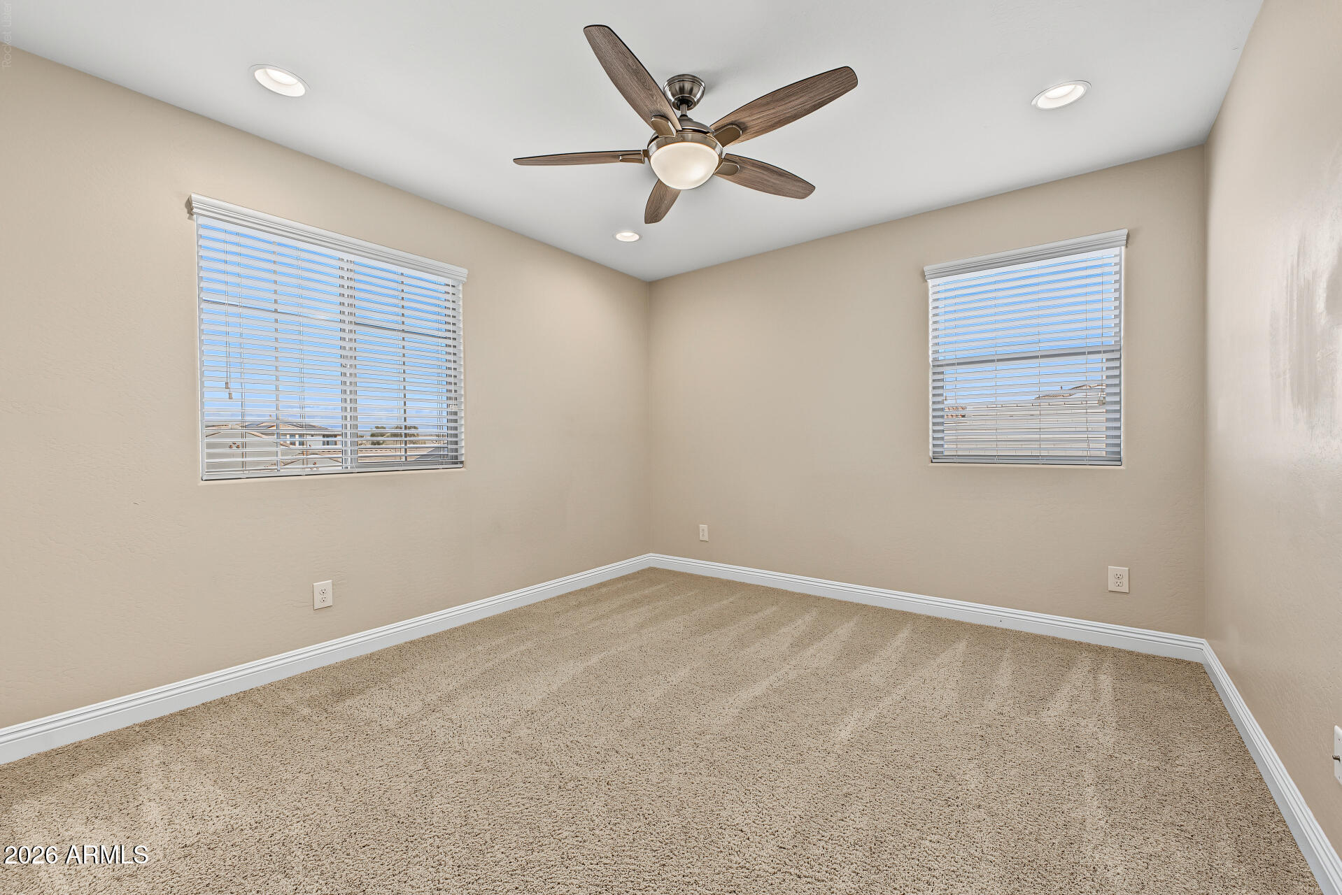 17493 W GAMBIT Trail