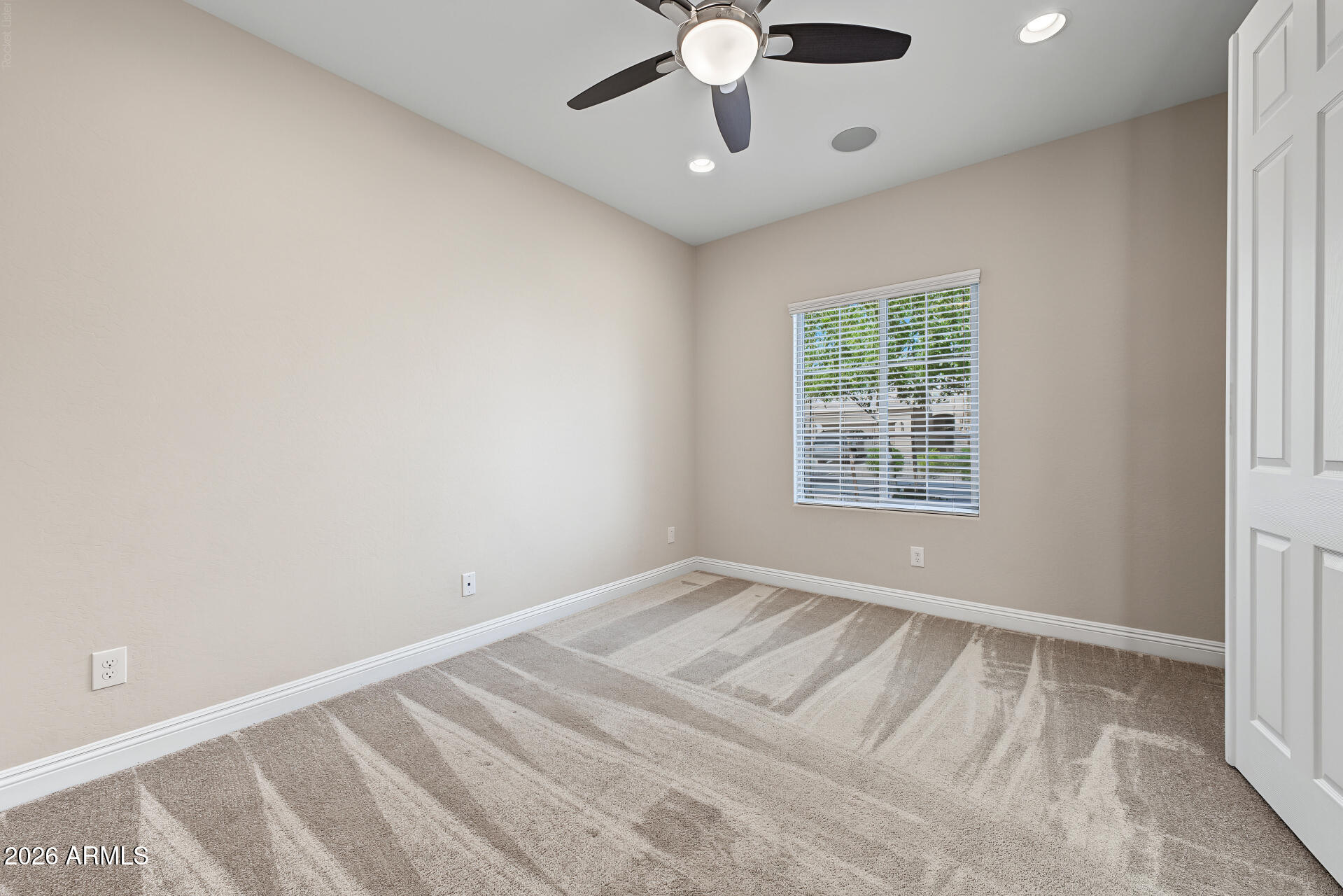 17493 W GAMBIT Trail
