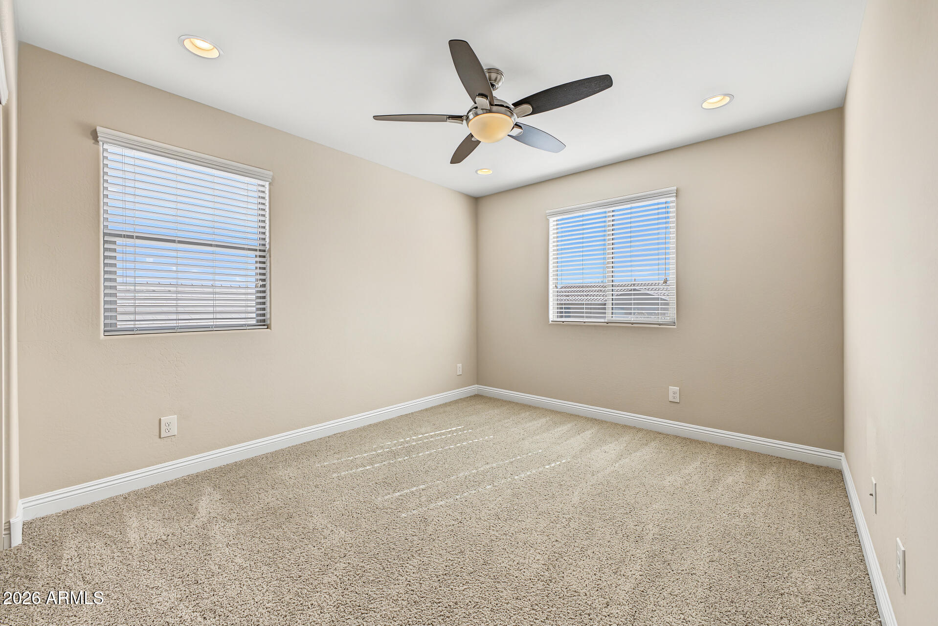 17493 W GAMBIT Trail