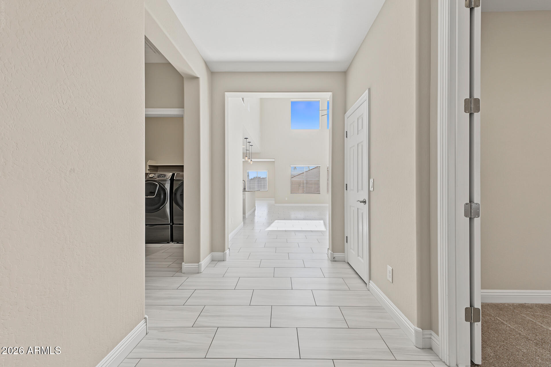 17493 W GAMBIT Trail