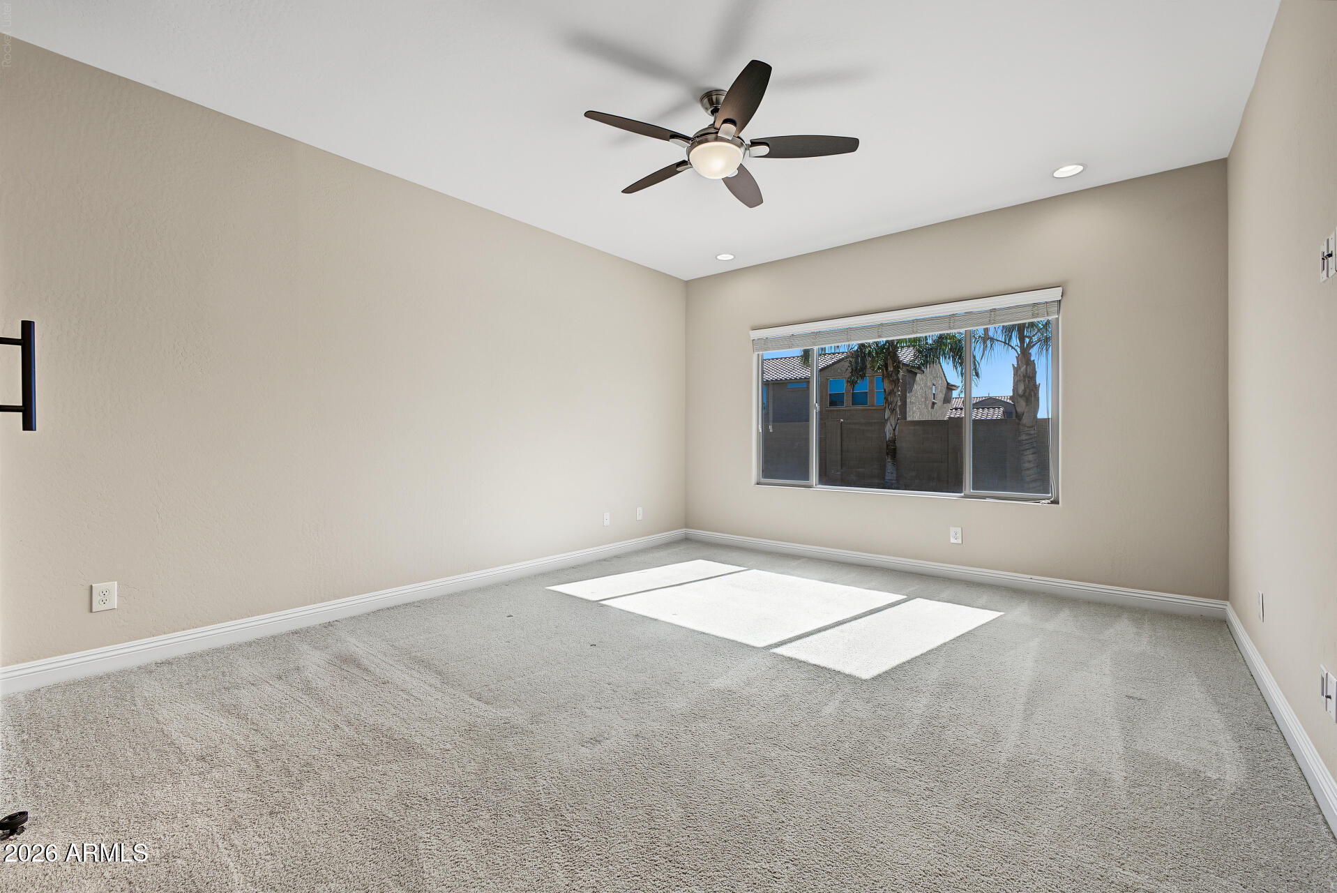 17493 W GAMBIT Trail