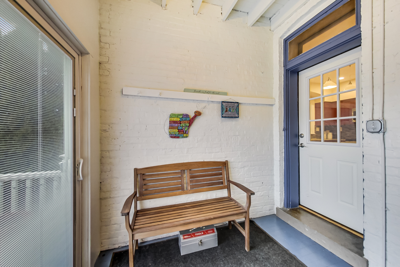 2525 W Argyle Street Unit: 1