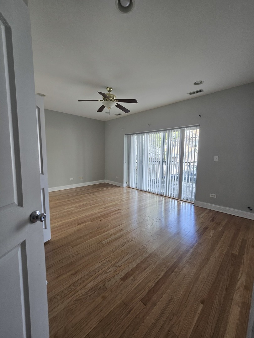 3831 N Kedzie Avenue Unit: GN