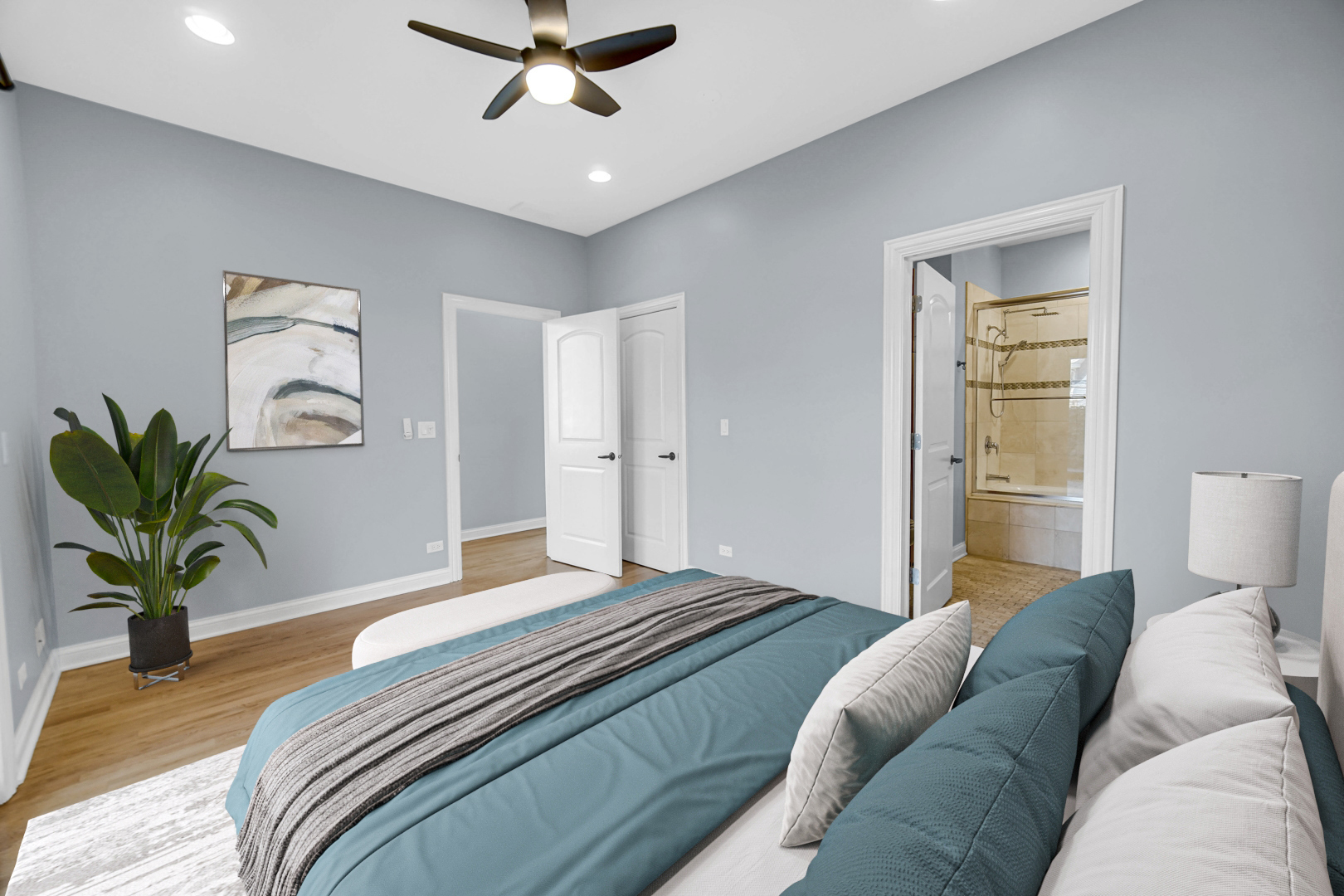 3732 N Kenmore Avenue Unit: 2