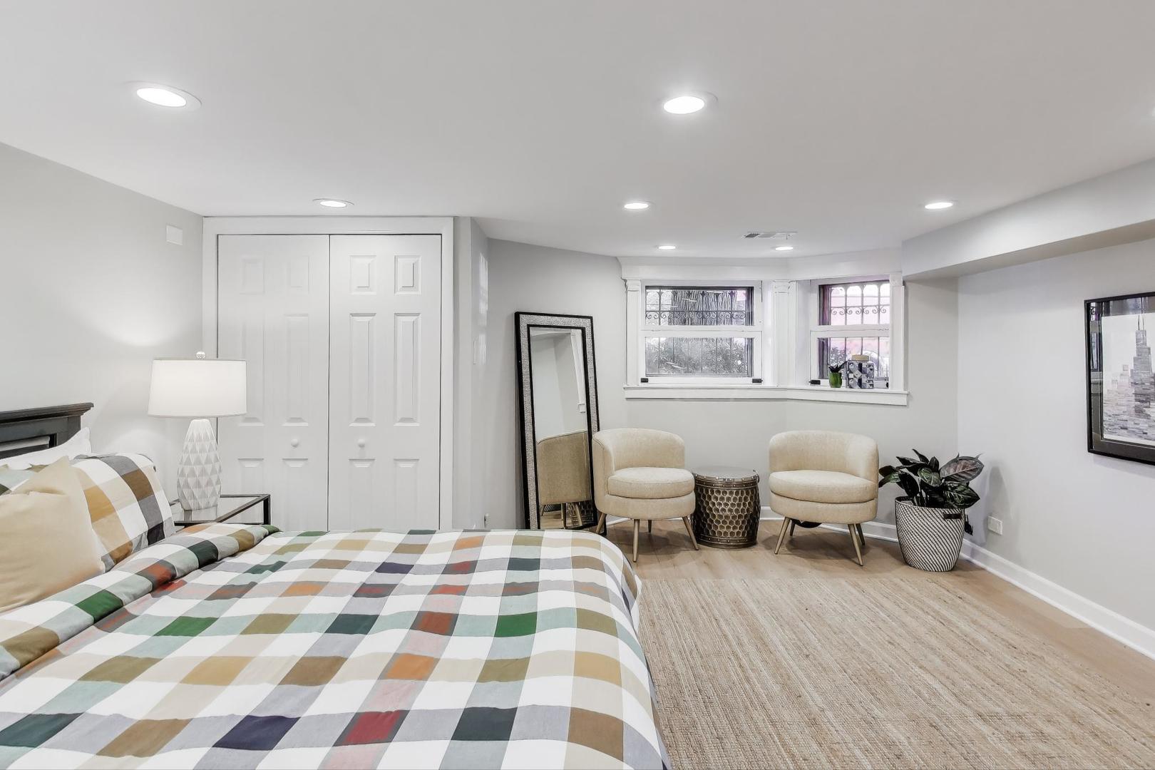 5408 S Kimbark Avenue