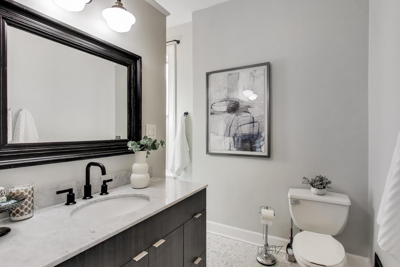 5408 S Kimbark Avenue