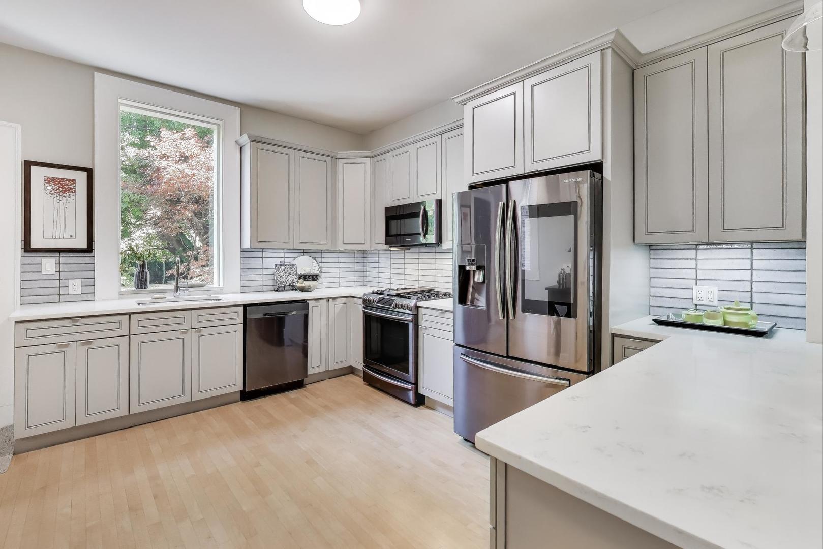 5408 S Kimbark Avenue