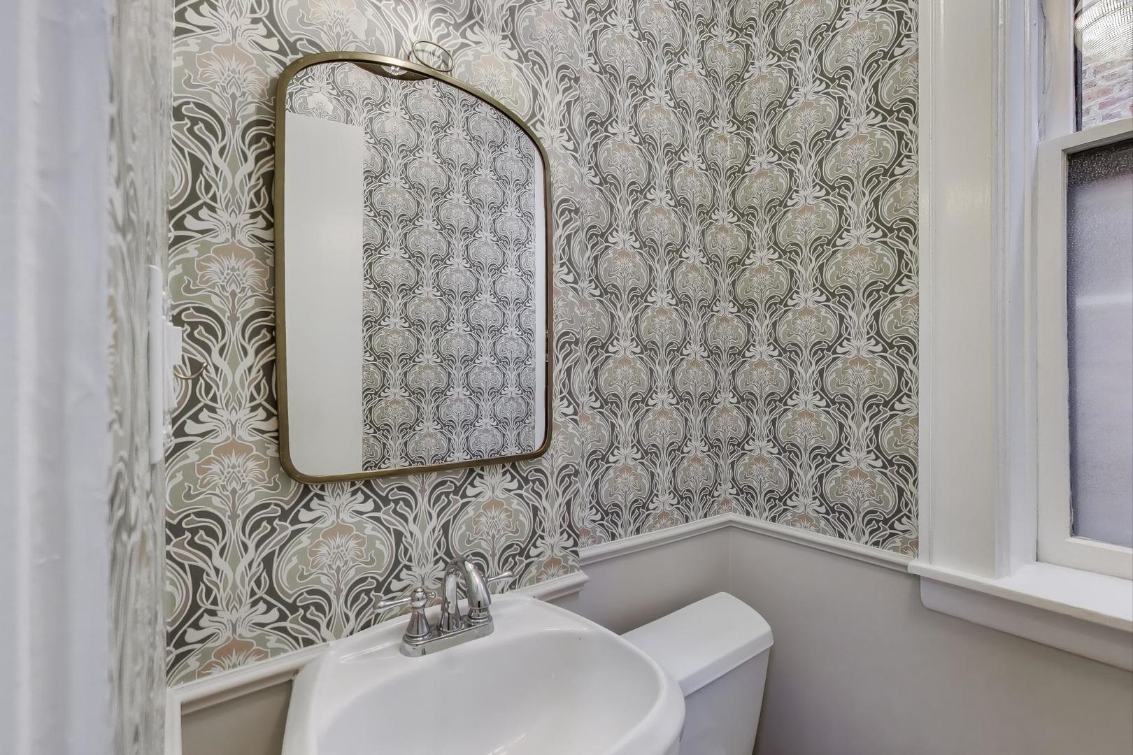 5408 S Kimbark Avenue