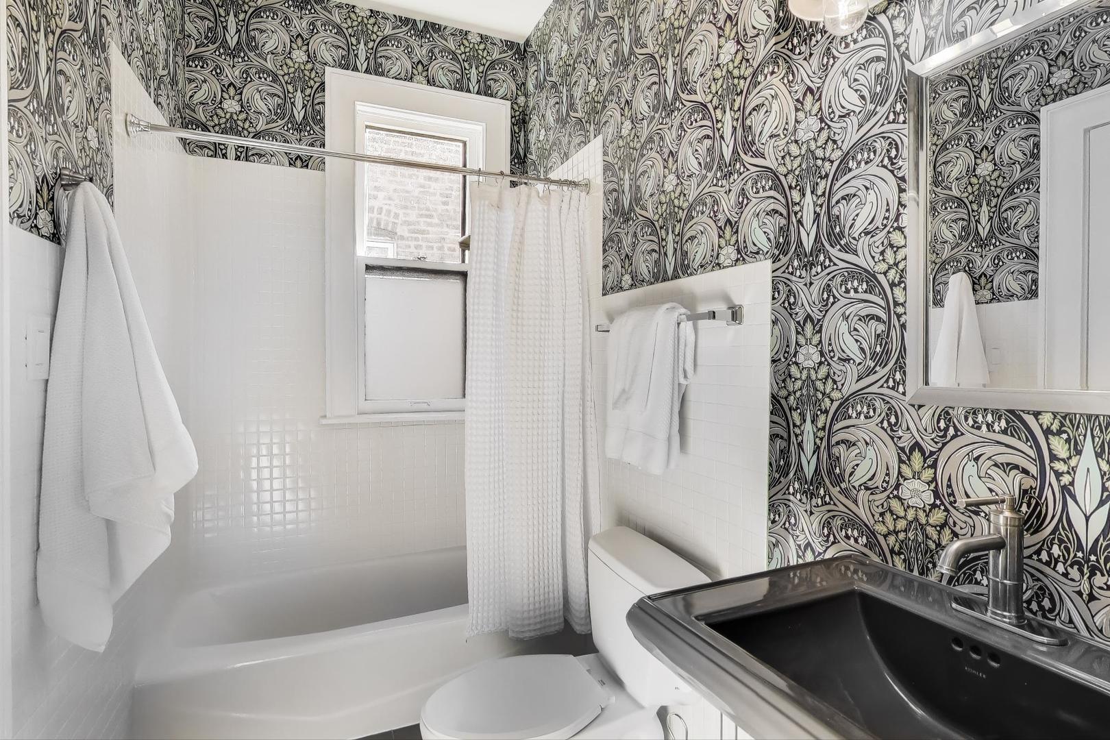 5408 S Kimbark Avenue