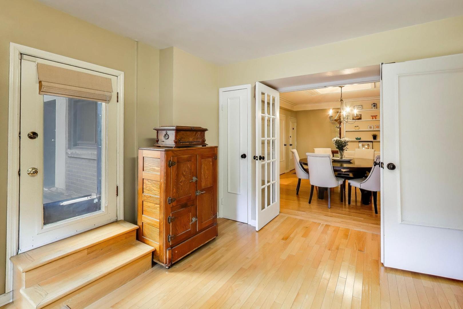 1350 N astor Street Unit: 2A