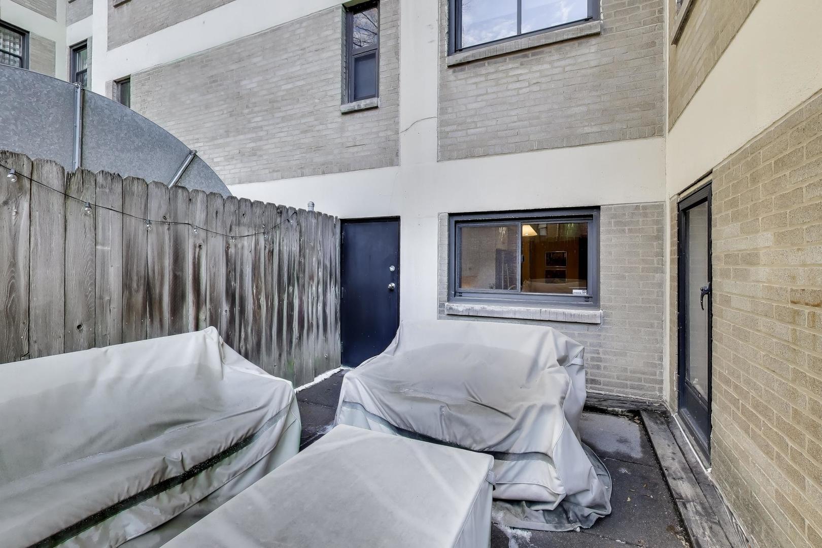 1350 N astor Street Unit: 2A