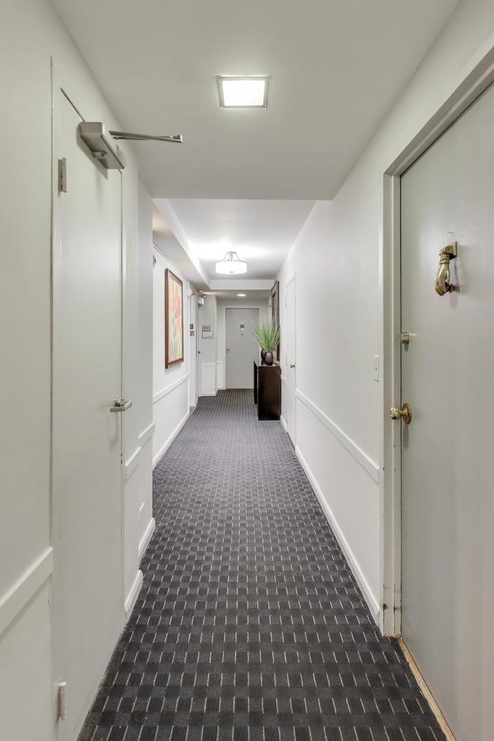1350 N astor Street Unit: 2A