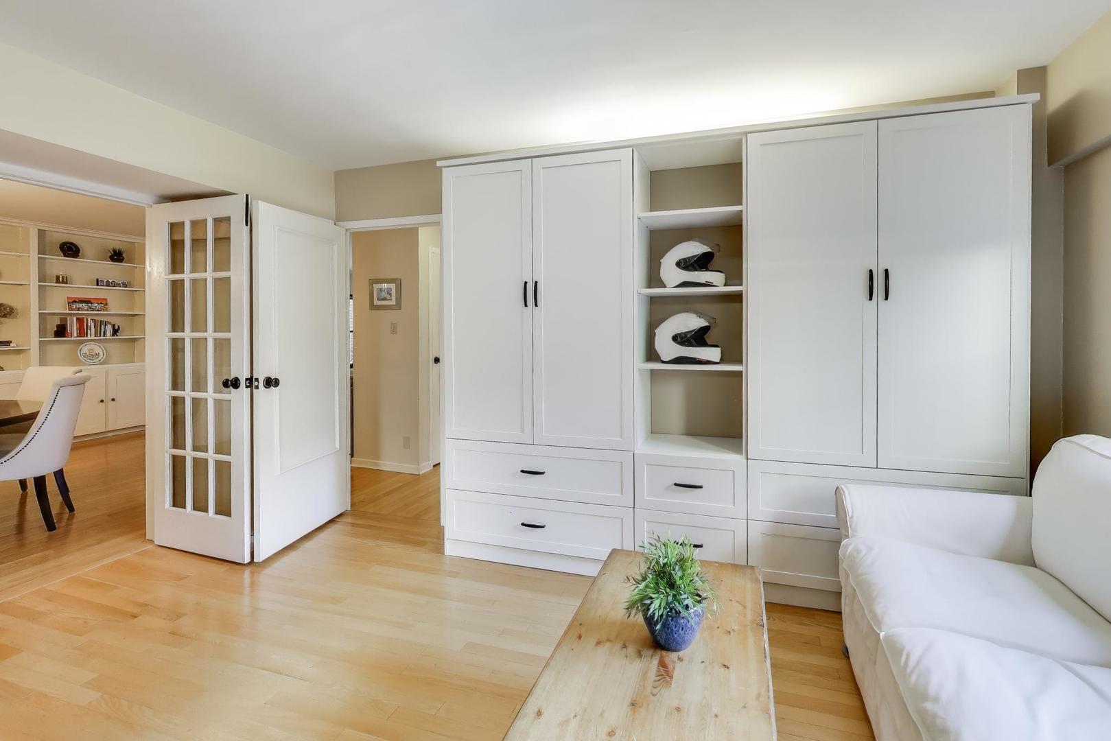 1350 N astor Street Unit: 2A
