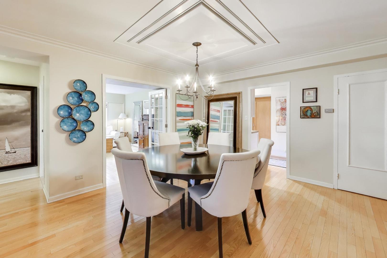 1350 N astor Street Unit: 2A