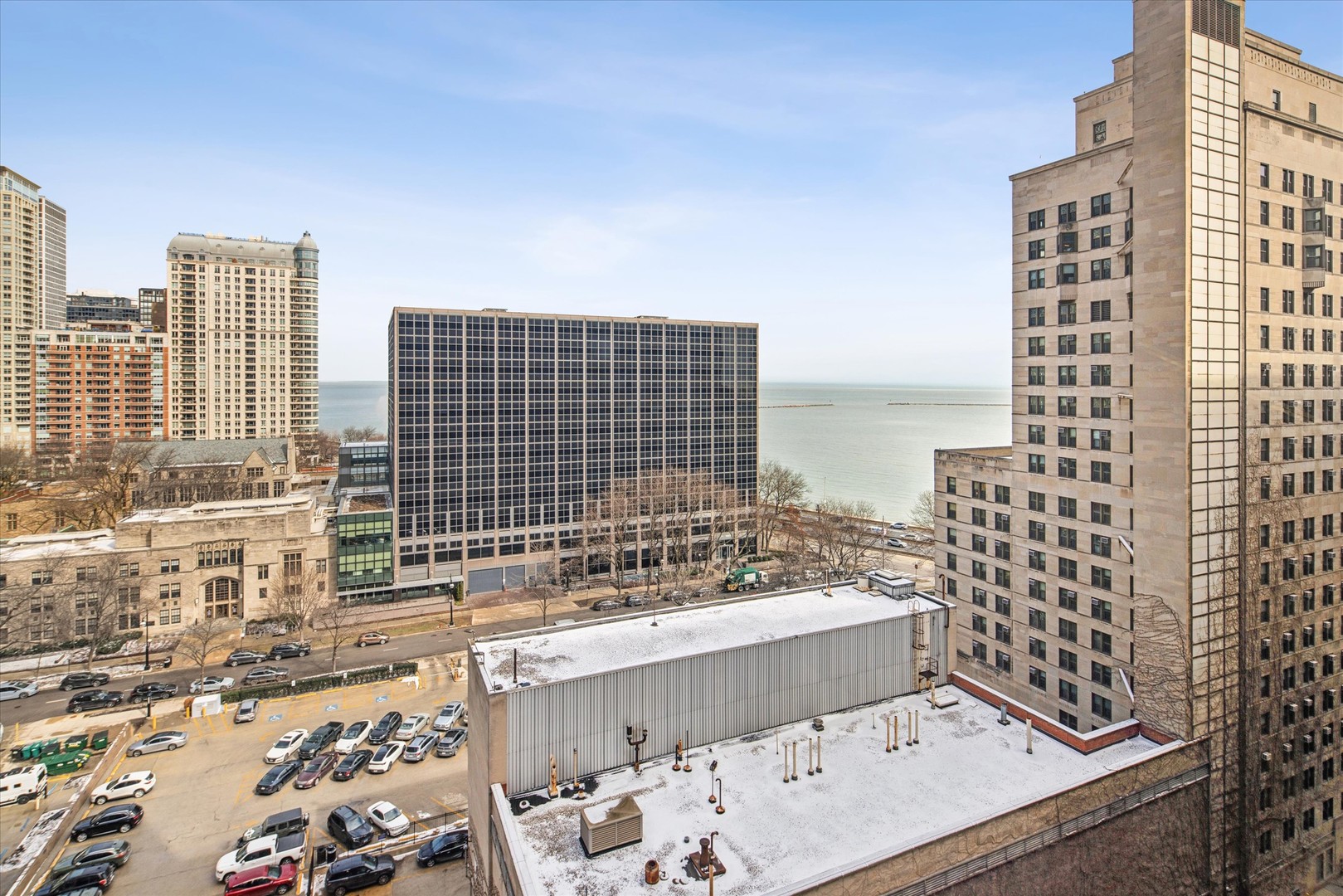 680 N Lake Shore Drive Unit: 1024
