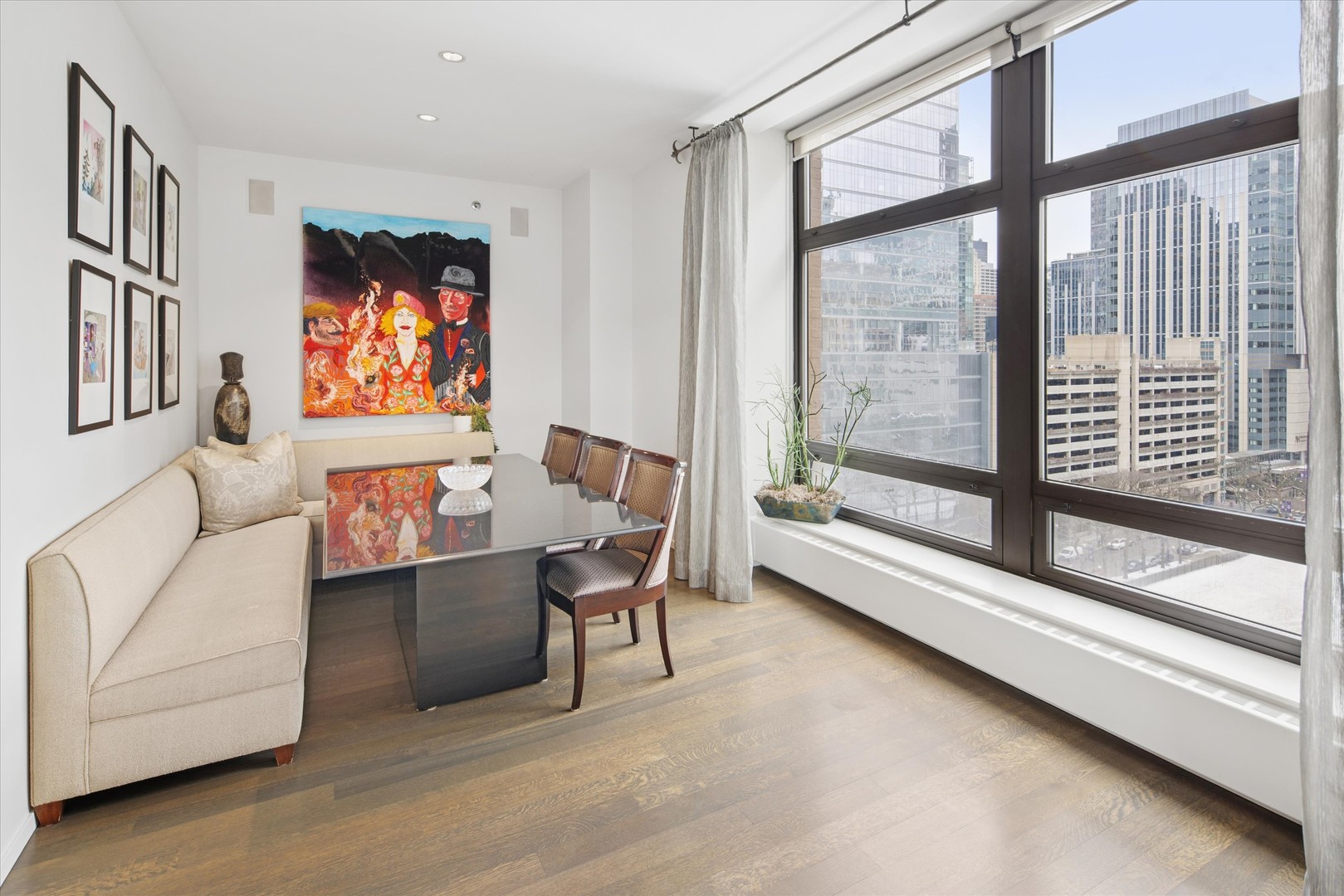 680 N Lake Shore Drive Unit: 1024