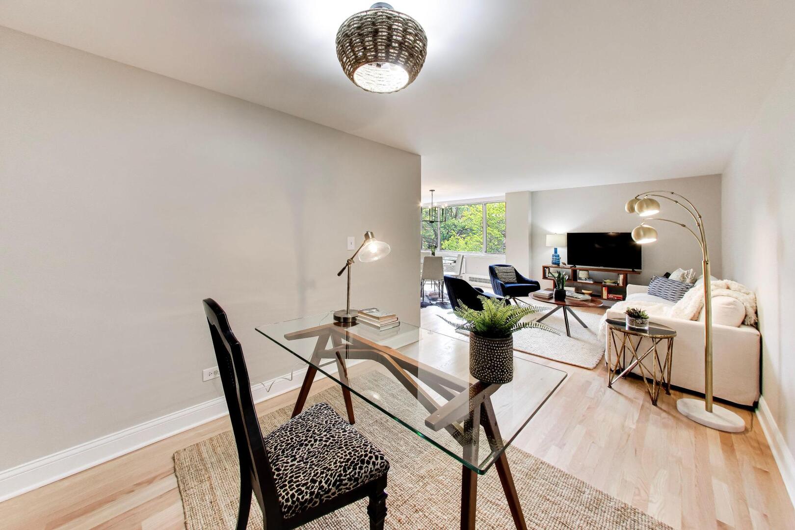 151 N Kenilworth Avenue Unit: 2G