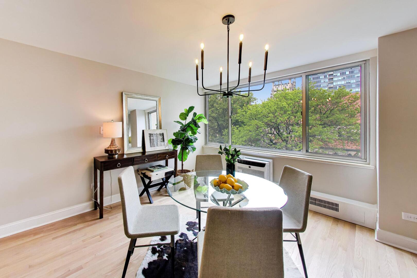 151 N Kenilworth Avenue Unit: 2G