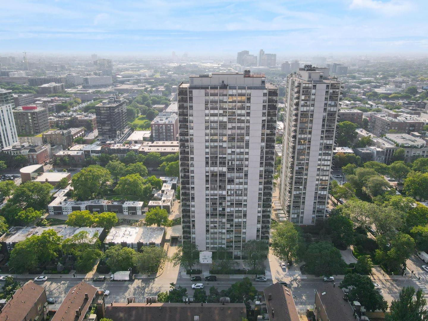 1355 N Sandburg Terrace Unit: 1002D