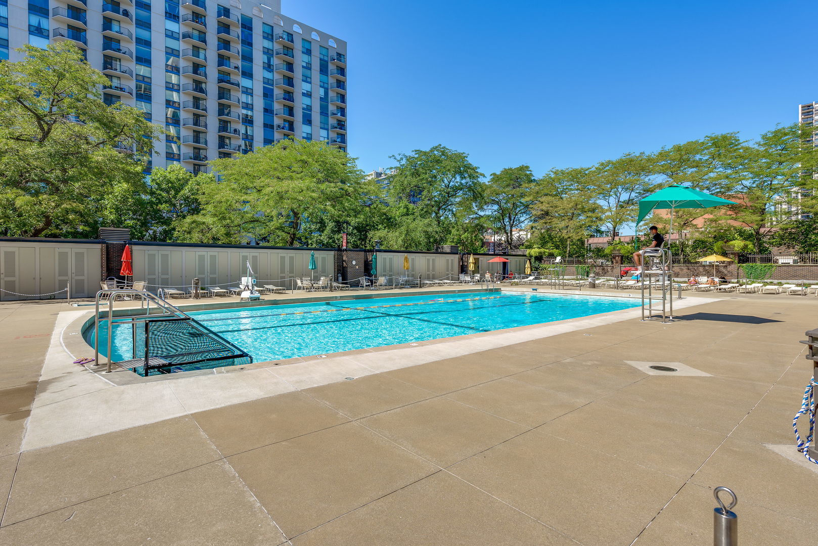 1355 N Sandburg Terrace Unit: 1002D