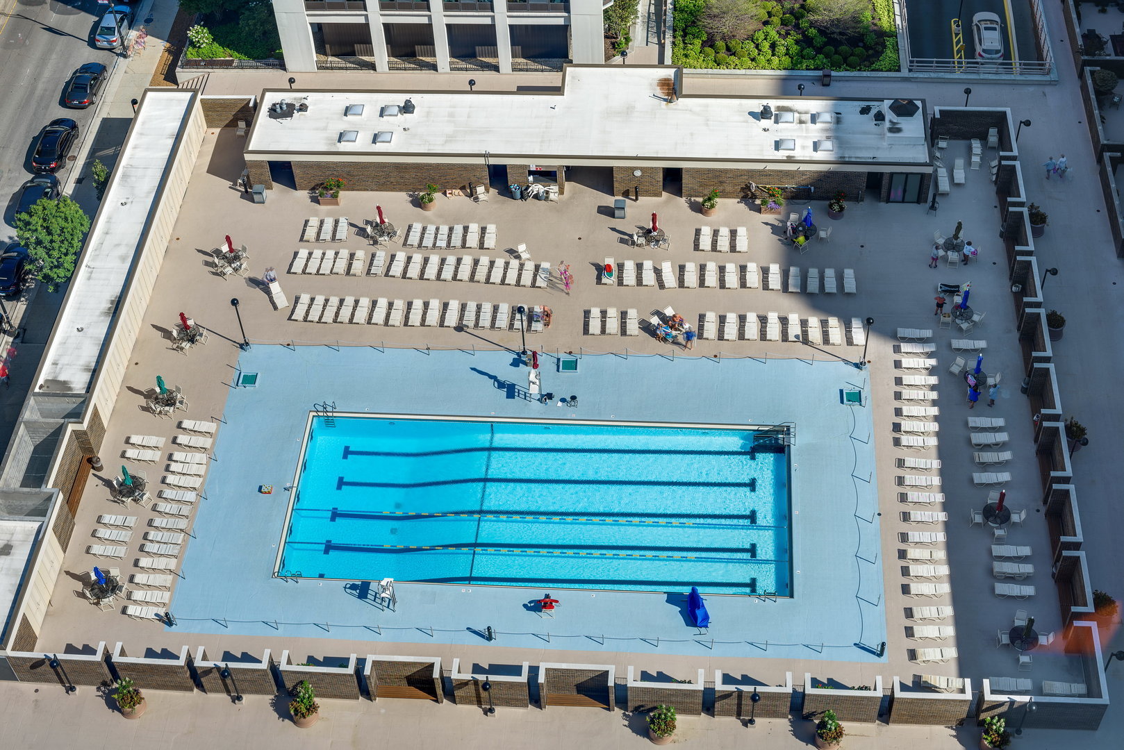 1355 N Sandburg Terrace Unit: 1002D