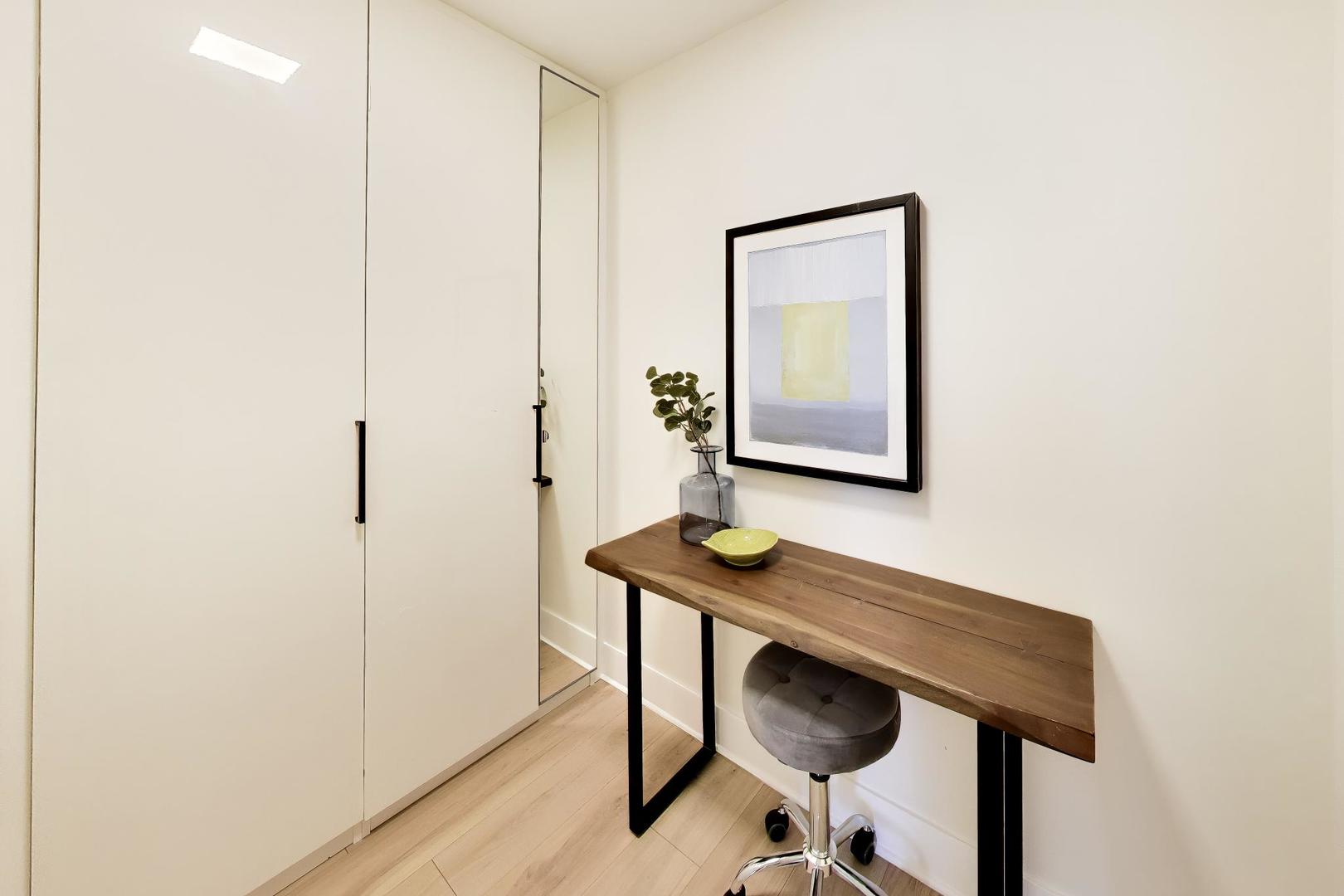 1355 N Sandburg Terrace Unit: 1002D