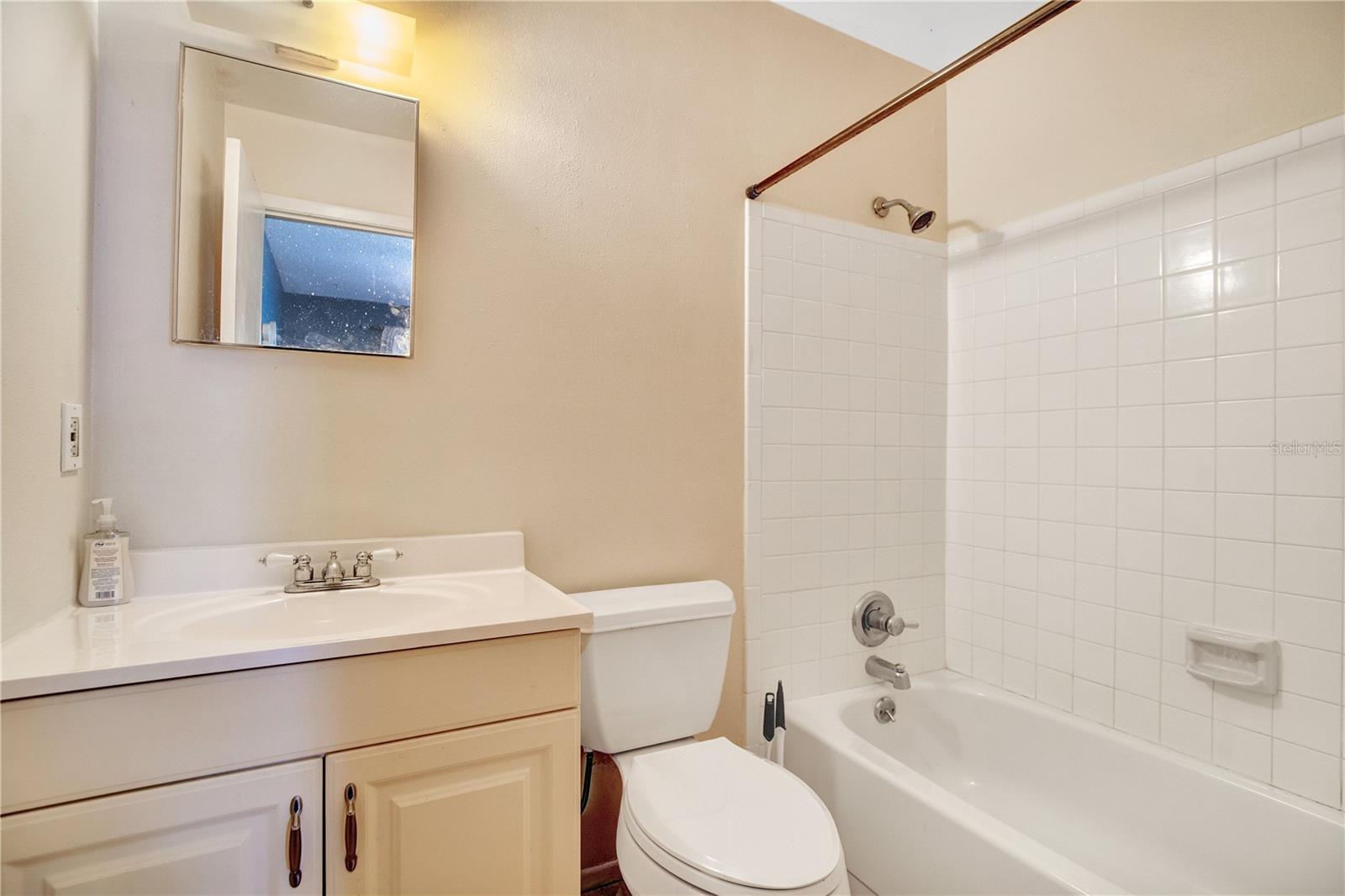 2007 PAULA MICHELE CT