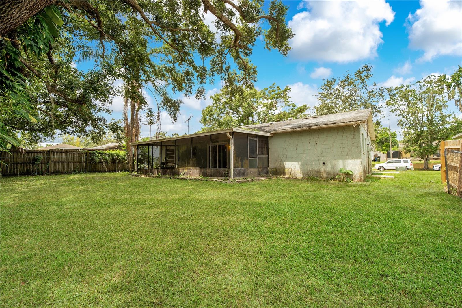 2007 PAULA MICHELE CT