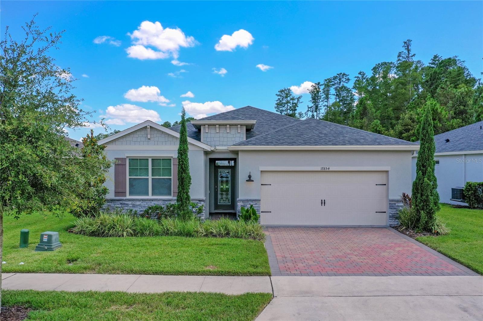 17854 BLAZING STAR CIR