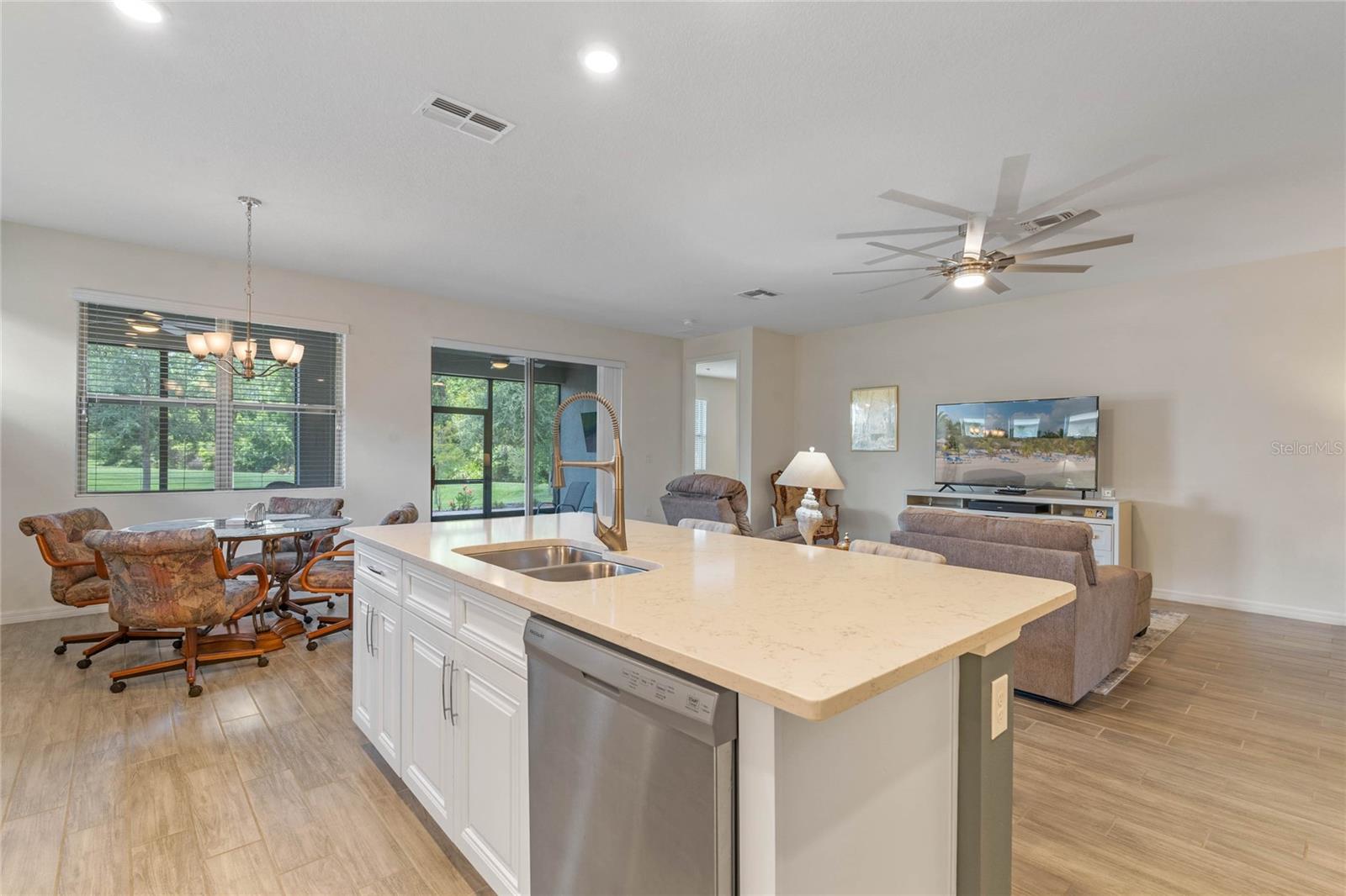 17854 BLAZING STAR CIR