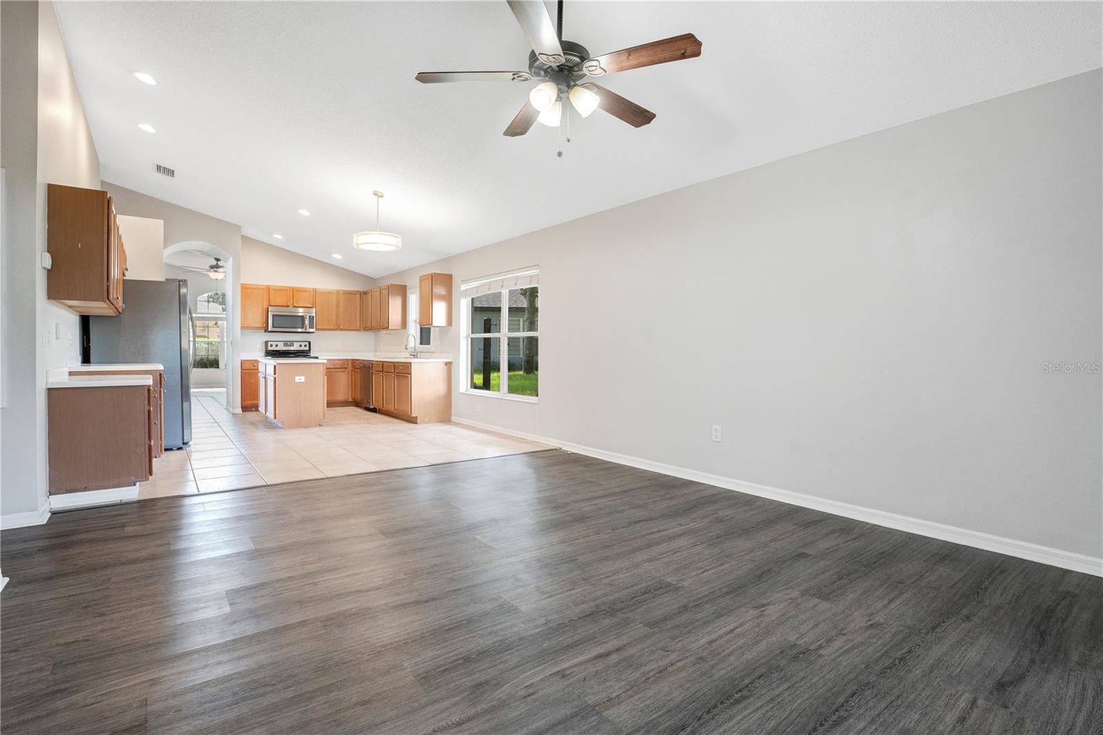 17301 AUTUMN PINES CT