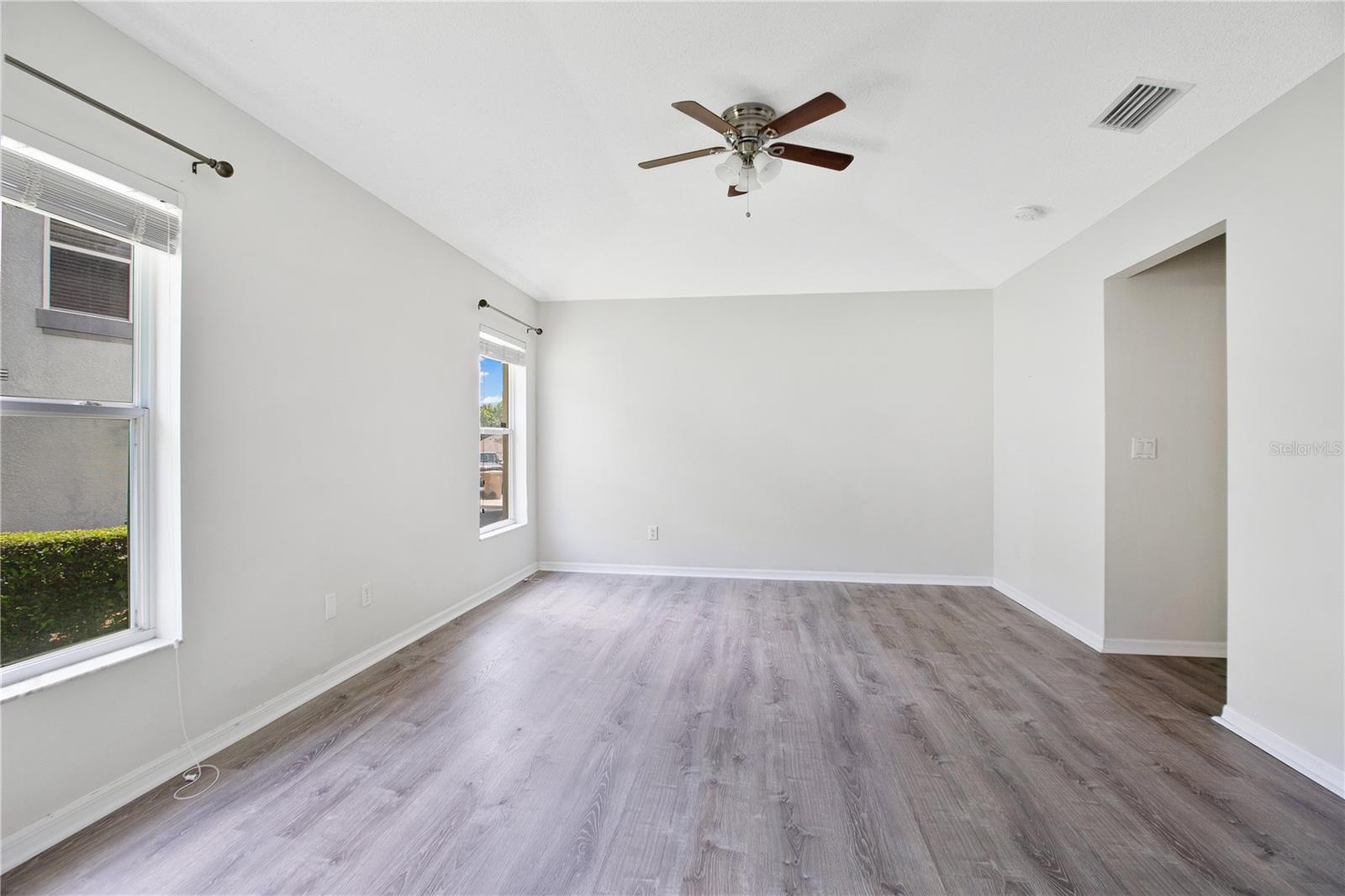 17301 AUTUMN PINES CT