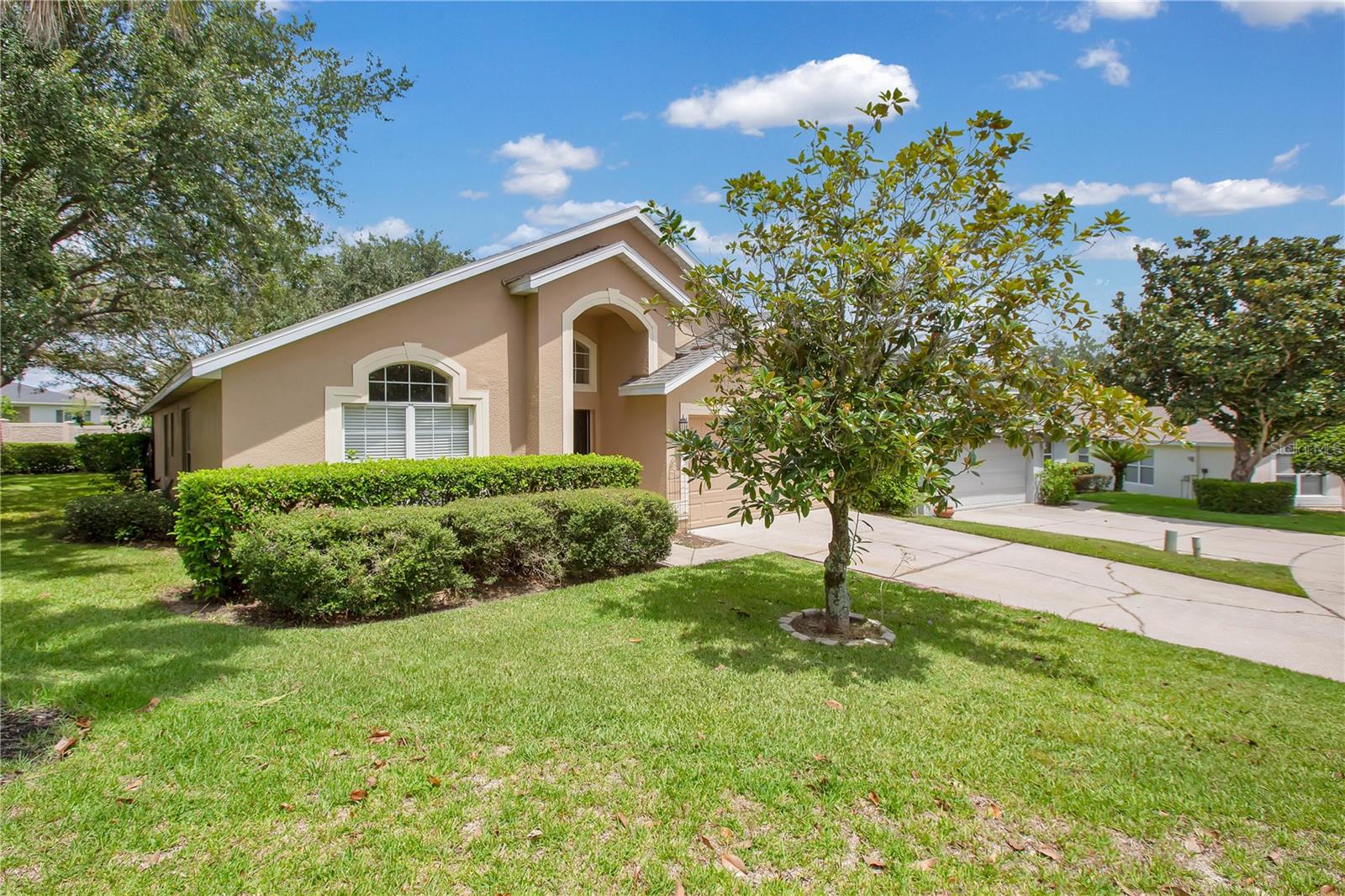 17301 AUTUMN PINES CT