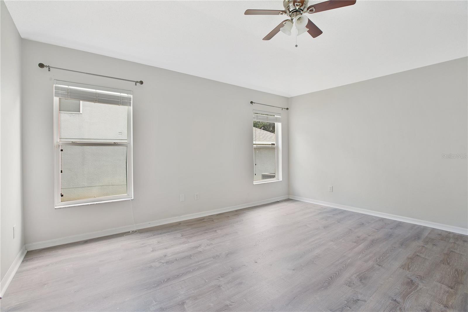 17301 AUTUMN PINES CT