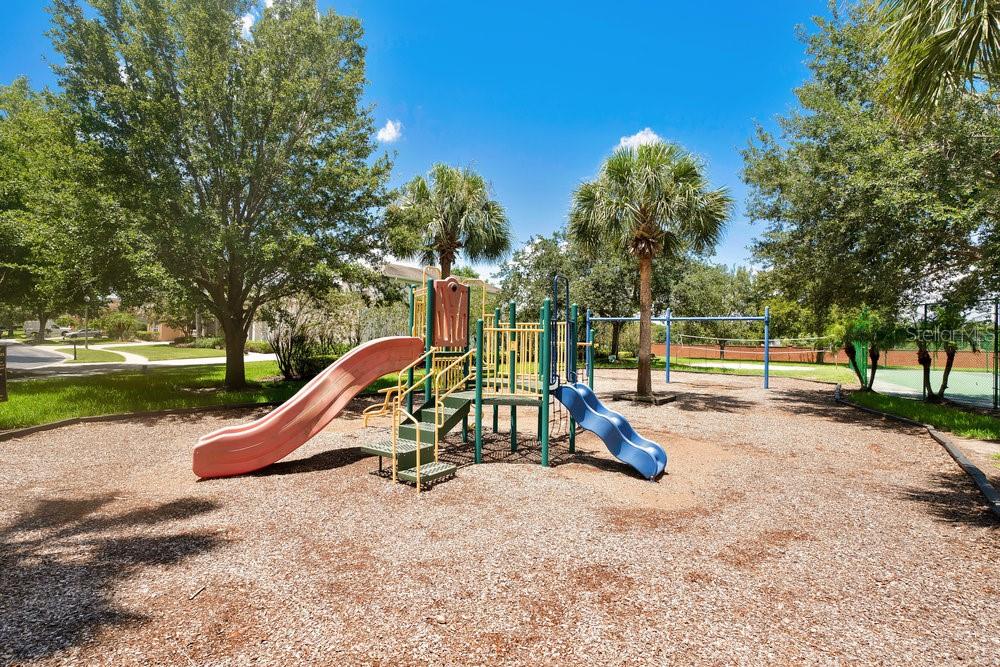 9447 WESTOVER CLUB CIR