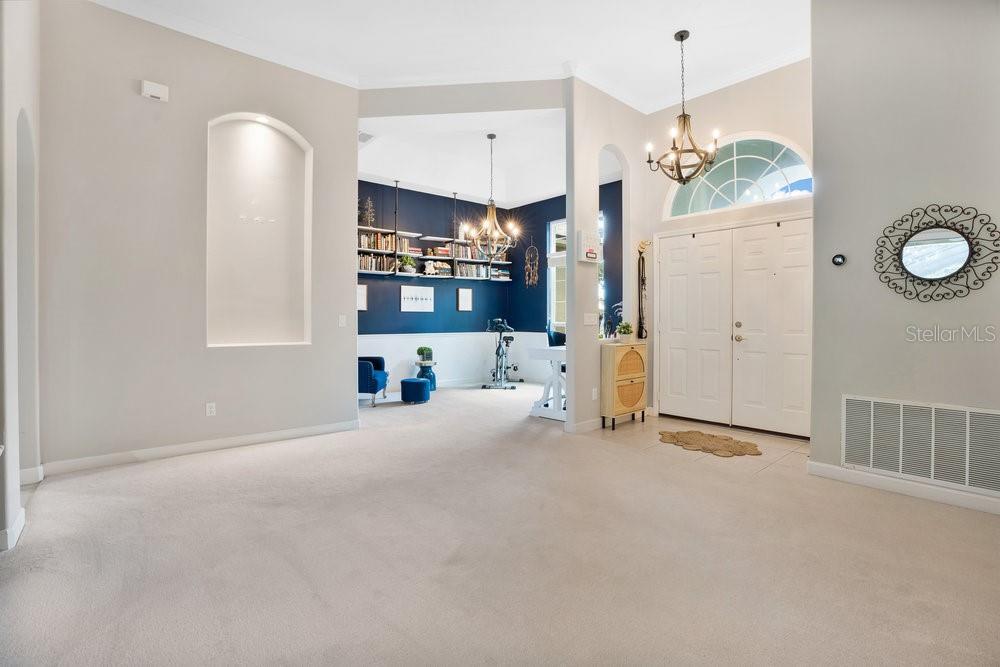 9447 WESTOVER CLUB CIR