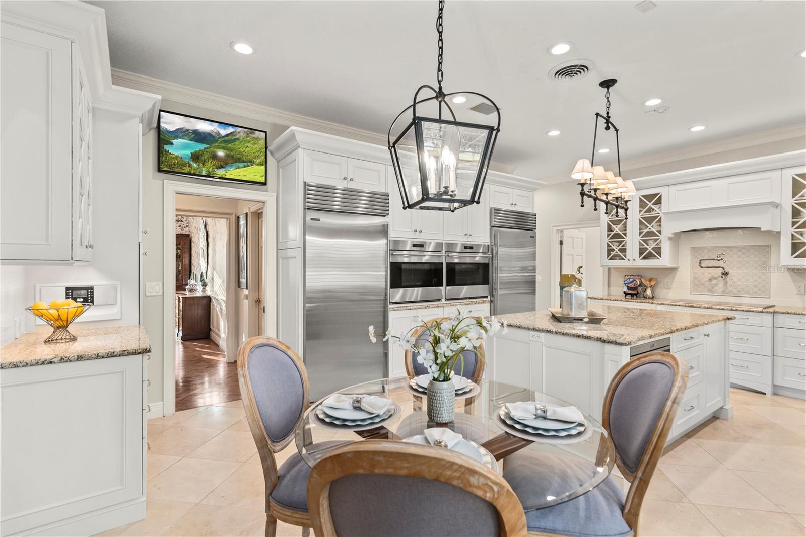 1355 S SUMMERLIN AVE