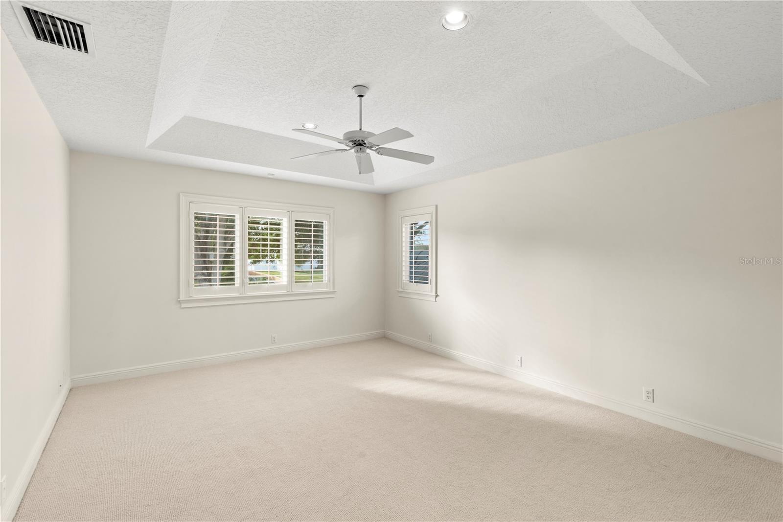 1355 S SUMMERLIN AVE