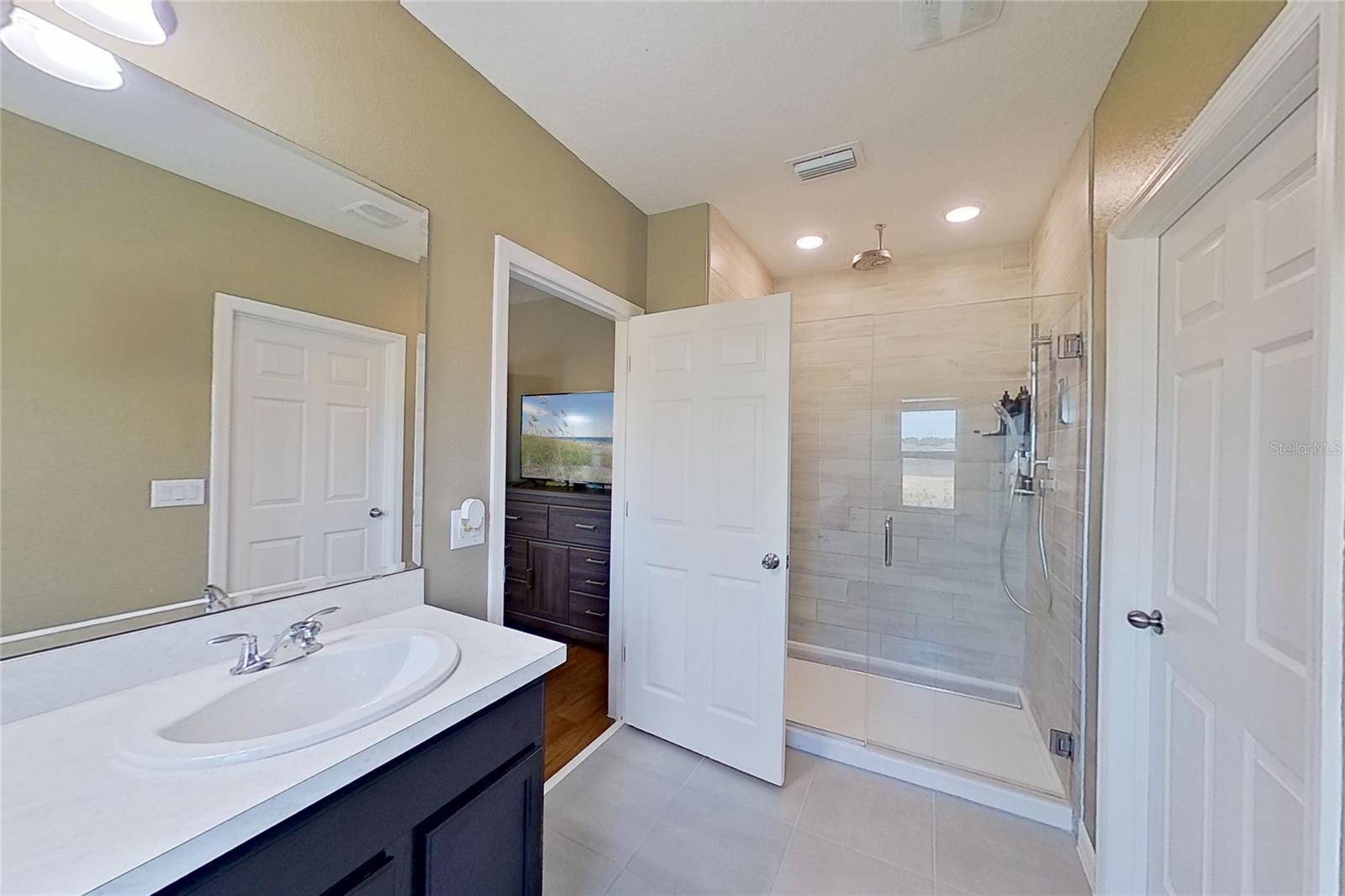 5515 WINDSONG OAK DR