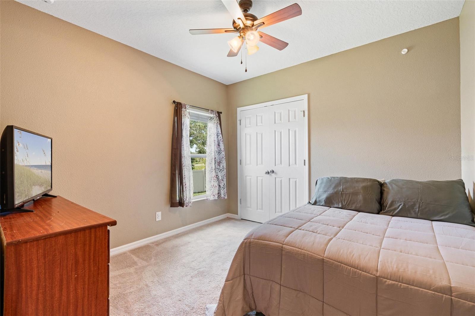 5515 WINDSONG OAK DR